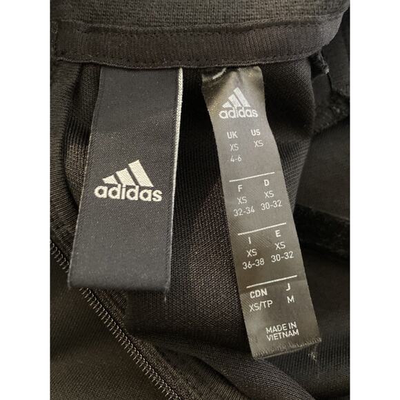 Adidas Black Crop Sweatshirt 10 Inch Up on Back of Neck NWOT Size XS - Picture 6 of 6